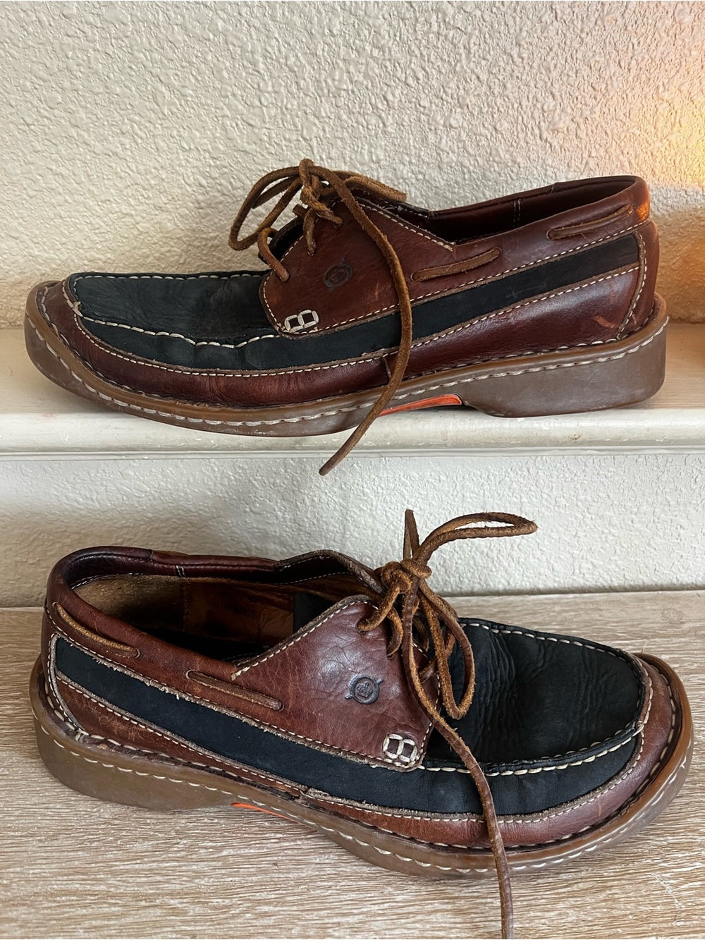Born Mens Leather Hand Crafted Boat Shoes Size 8.5 Wide